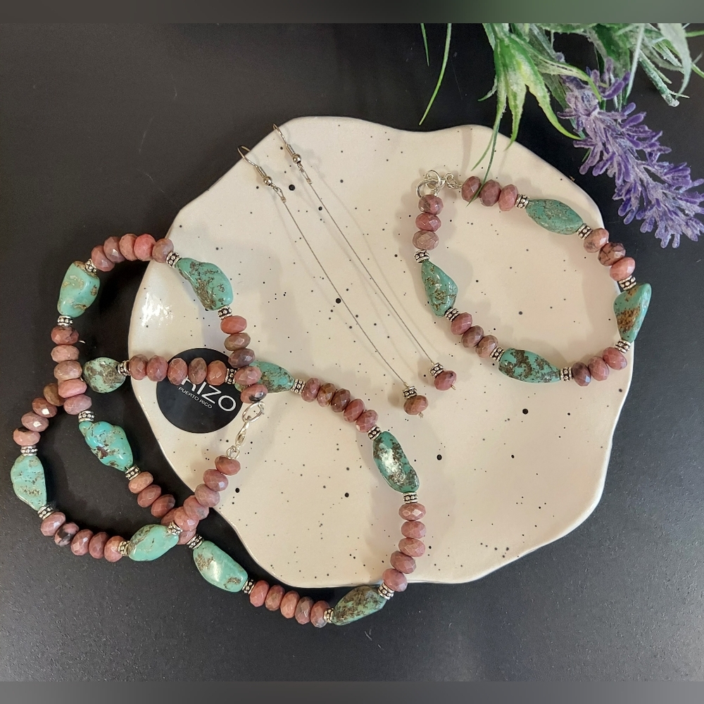 Set Necklace, bracelet, earrings